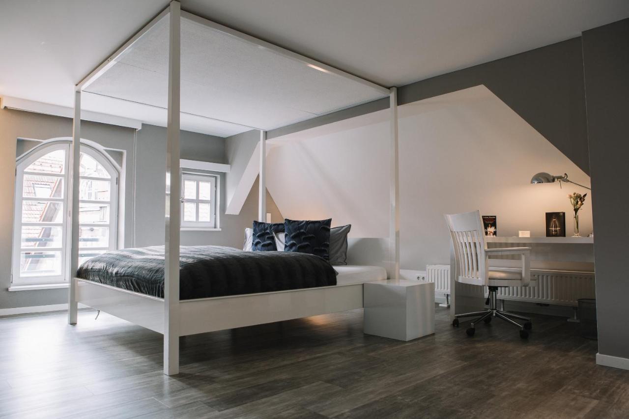 Boutique Hotel Pfauen Schorndorf  Bagian luar foto
